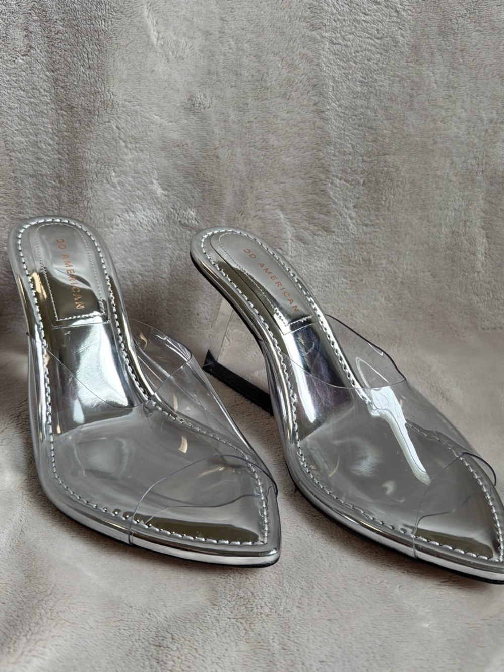 Good American Metallic Silver Clear PVC Pointed Toe Mule Heels